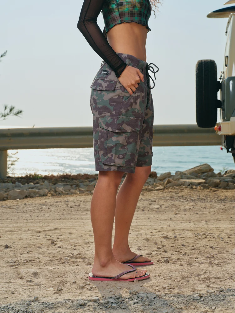 CHILLHANG Camo Cargo Board Shorts - Unisex - Image 5