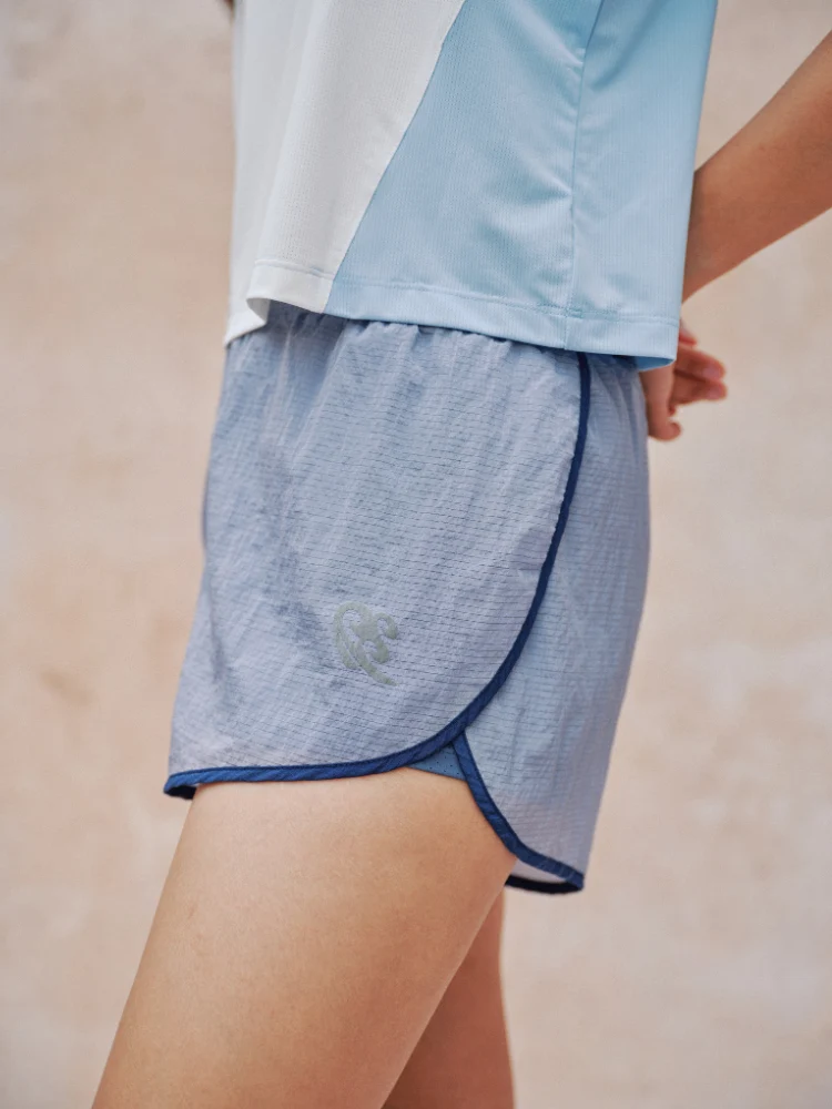 CHILLHANG Double-Layered Running Shorts - Women's - Image 8