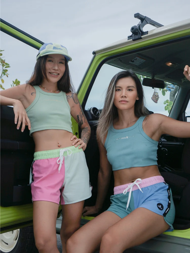 CHILLHANG Island Vibrant Board Shorts - Women's - Image 7
