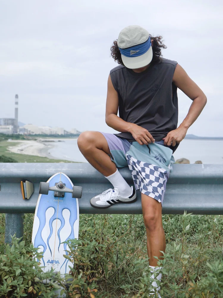 CHILLHANG Retro Wave Plaid Board Shorts - Men's - Image 5