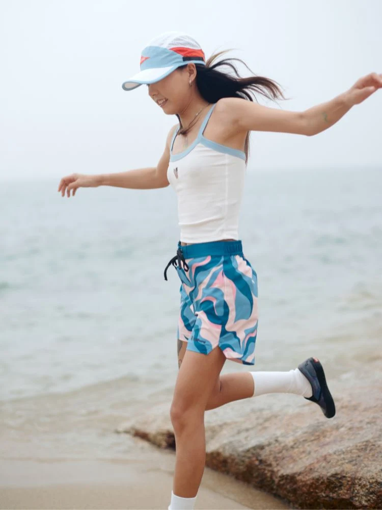 CHILLHANG Surf Icon Tank Top - Women's - Image 3