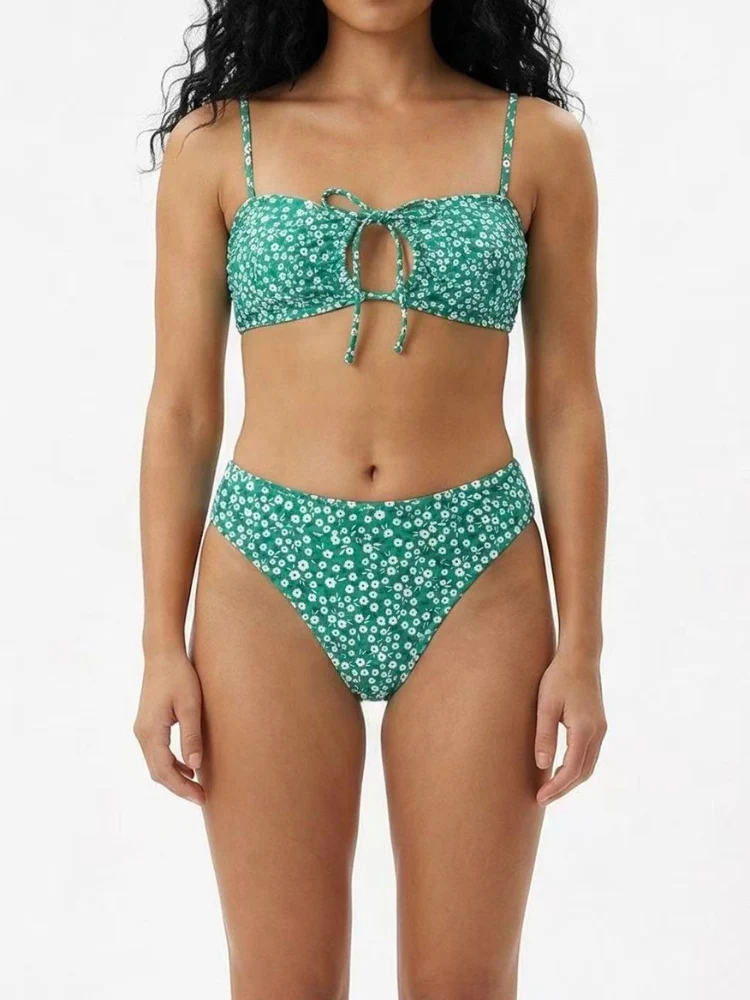 CHILLHANG Tropical Floral Bikini Set - Image 17