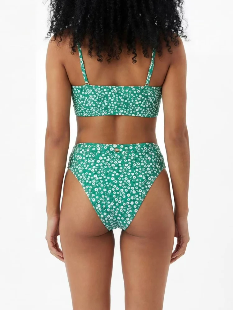CHILLHANG Tropical Floral Bikini Set - Image 18