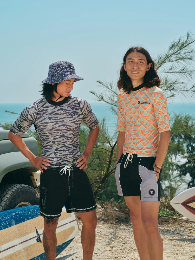CHILLHANG WaveFlex Short Sleeve Rash Guard - Men's - Image 4