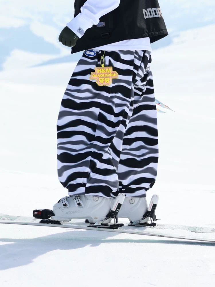 Doorek Super Baggy Snow Pants - Unisex - Image 47