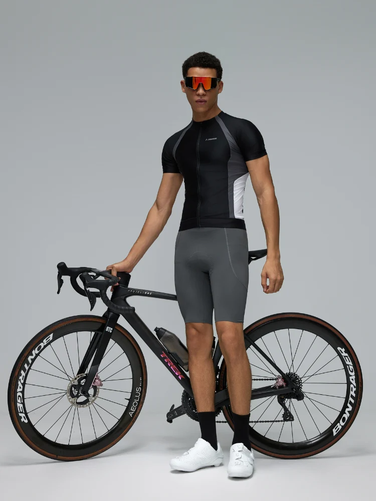 Pyrovibe AirFlow Elite Cycling Jersey – Men’s - Image 3
