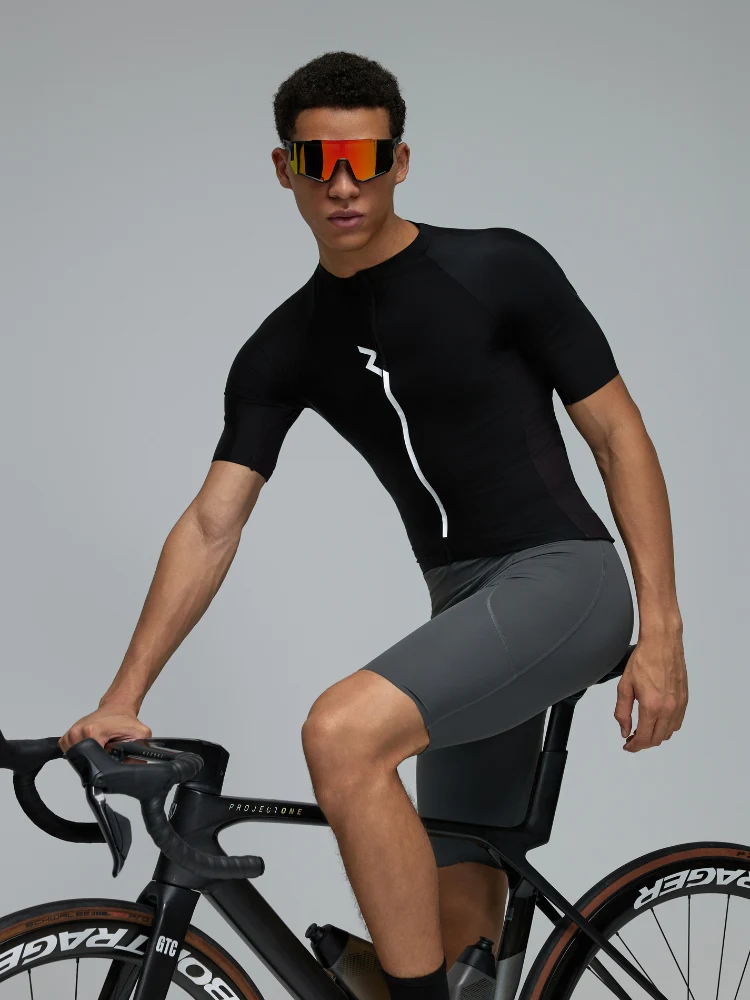 Pyrovibe Vivid Short Sleeve Cycling Jersey - Men‘s - Image 4