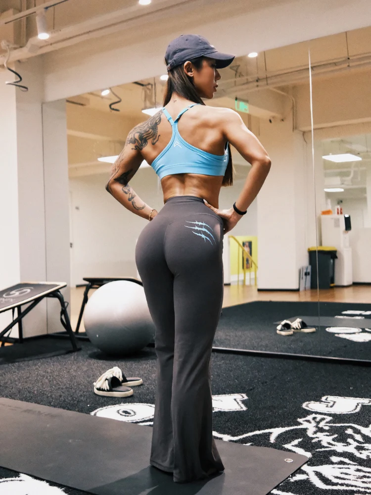 Repmento Flared Active Leggings - Women's - Image 12