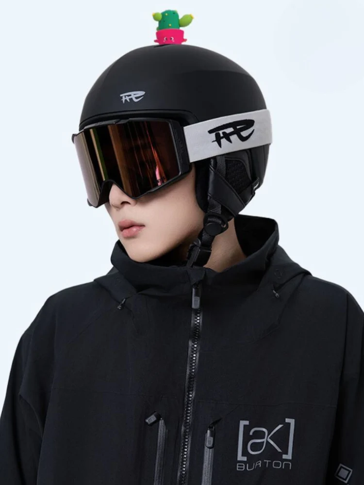 REV Pro MIPS Snow Helmet - Asian Fit - Image 8