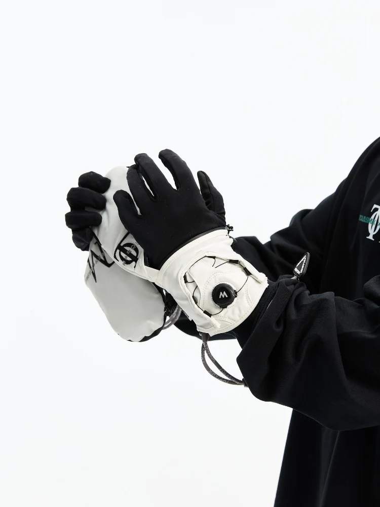 Tolasmik × STA BOA Carve Lock Mittens - Image 5