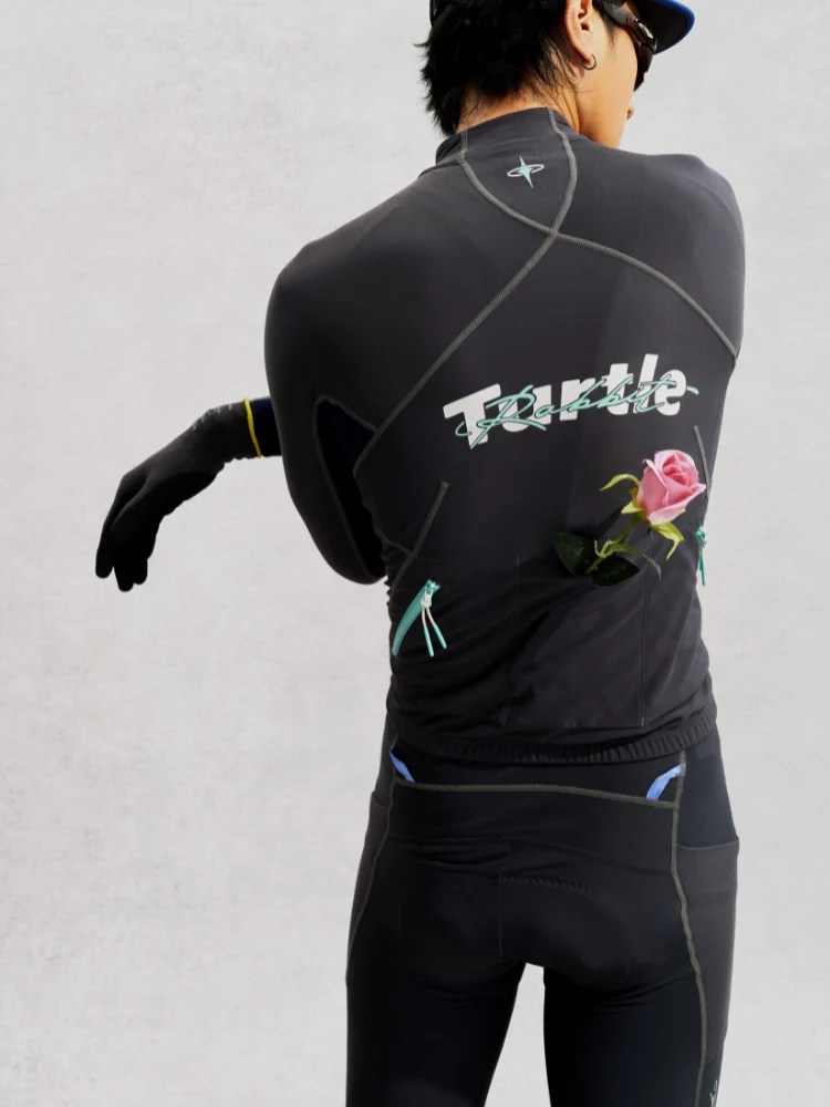TurtleRabbit AeroTherm Cycling Jersey – Men’s - Image 9