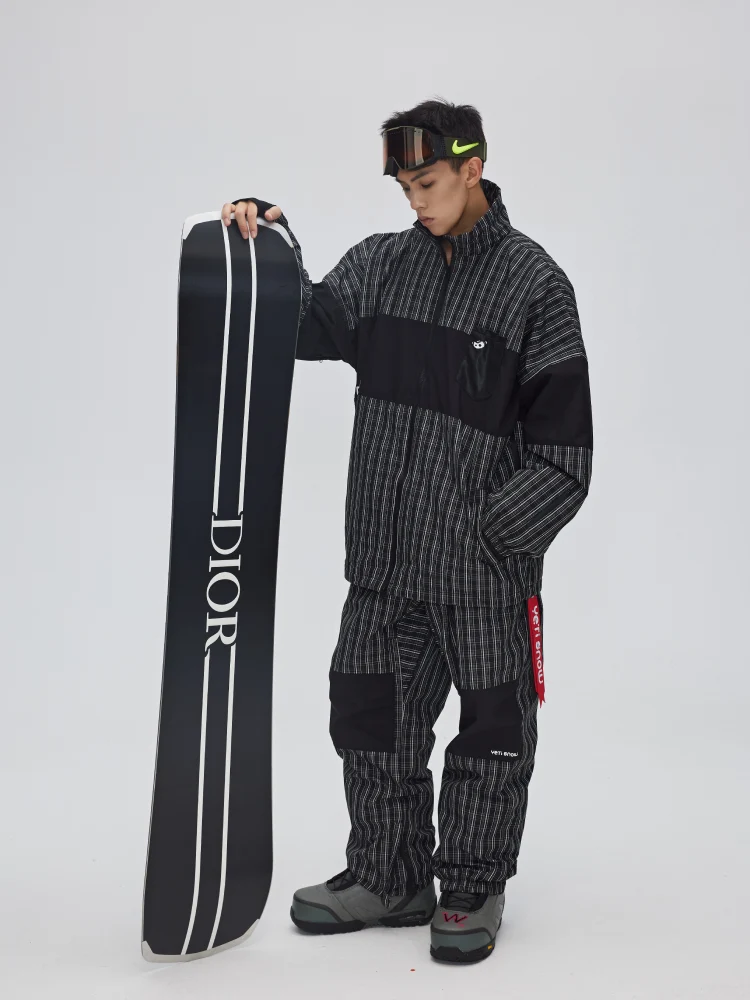 Yetisnow Chequered Black Jacket - Men's - Image 6